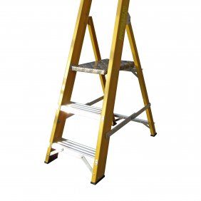 Lyte NGFBP Professional Glassfibre Platform Stepladder 3 4 5 6 7 8 10 or 12 Tread